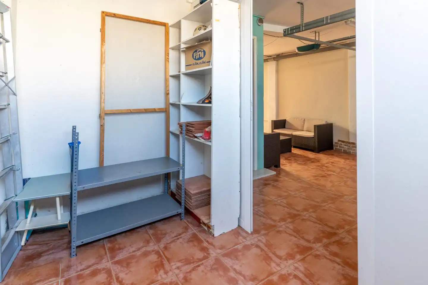 Einfamilien-Reihenhaus zum Verkauf in Santa Pola mit Klimaanlage, Privatgarten und Terrasse