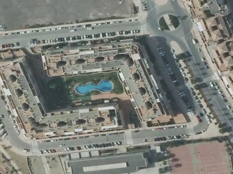 Casa in vendita a CL. MERIDA 8 2 3 Planta Baja 00003