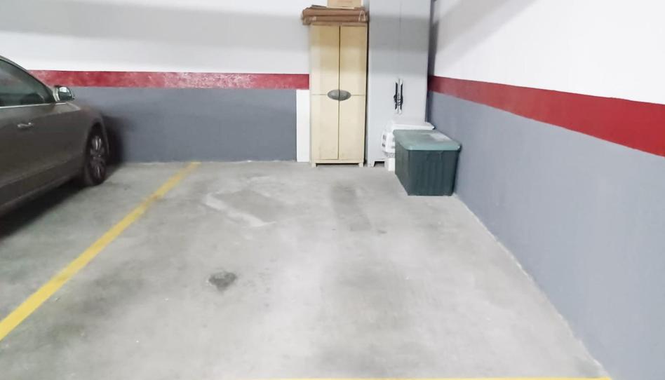 Foto 1 de Garatge en venda a Calle Lérida, Poniente, Granada