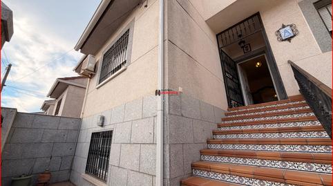 Foto 4 de Casa adosada en venta en Calle Camino del Moro, La Puebla de Montalbán, Toledo