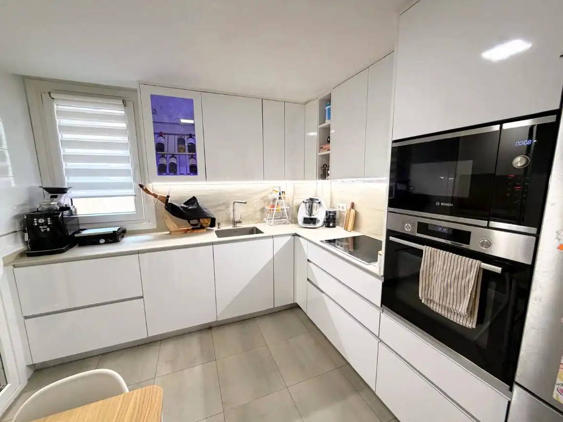 Kitchen of Flat for sale in Madrid  with Air Conditioner, Heating and Terrace