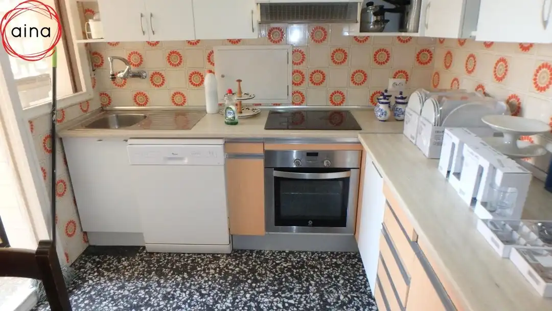 Cocina de Piso de alquiler en  Pamplona / Iruña con Calefacción, Terraza y Alarma