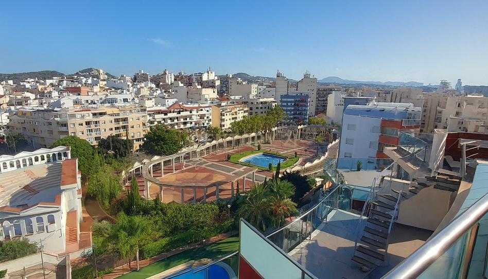 Foto 1 de Loft de alquiler en Cl Jose M.ruiz Perez-aguila 2 Res. Borumbotcalp (a, 10, Manzanera - Tosal, Alicante