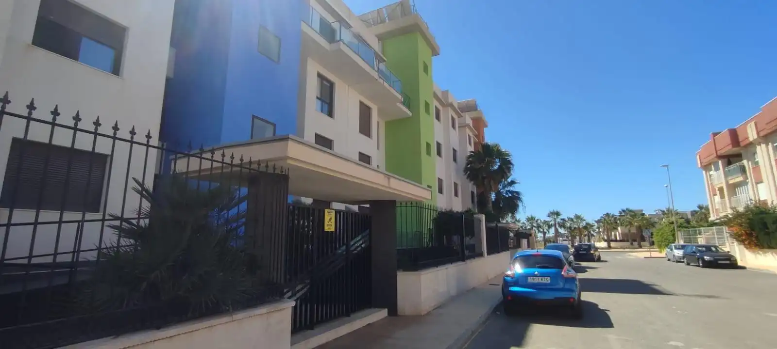 Vista exterior de Apartament en venda en Orihuela amb Aire condicionat, Calefacció i Jardí privat
