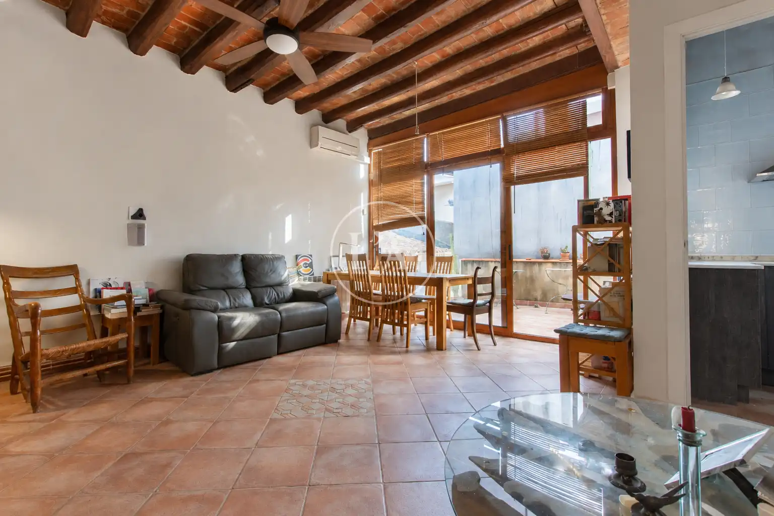 Casa aparellada amb terrassa en venda a Carrer de la Verge de la Pineda, imagen 15