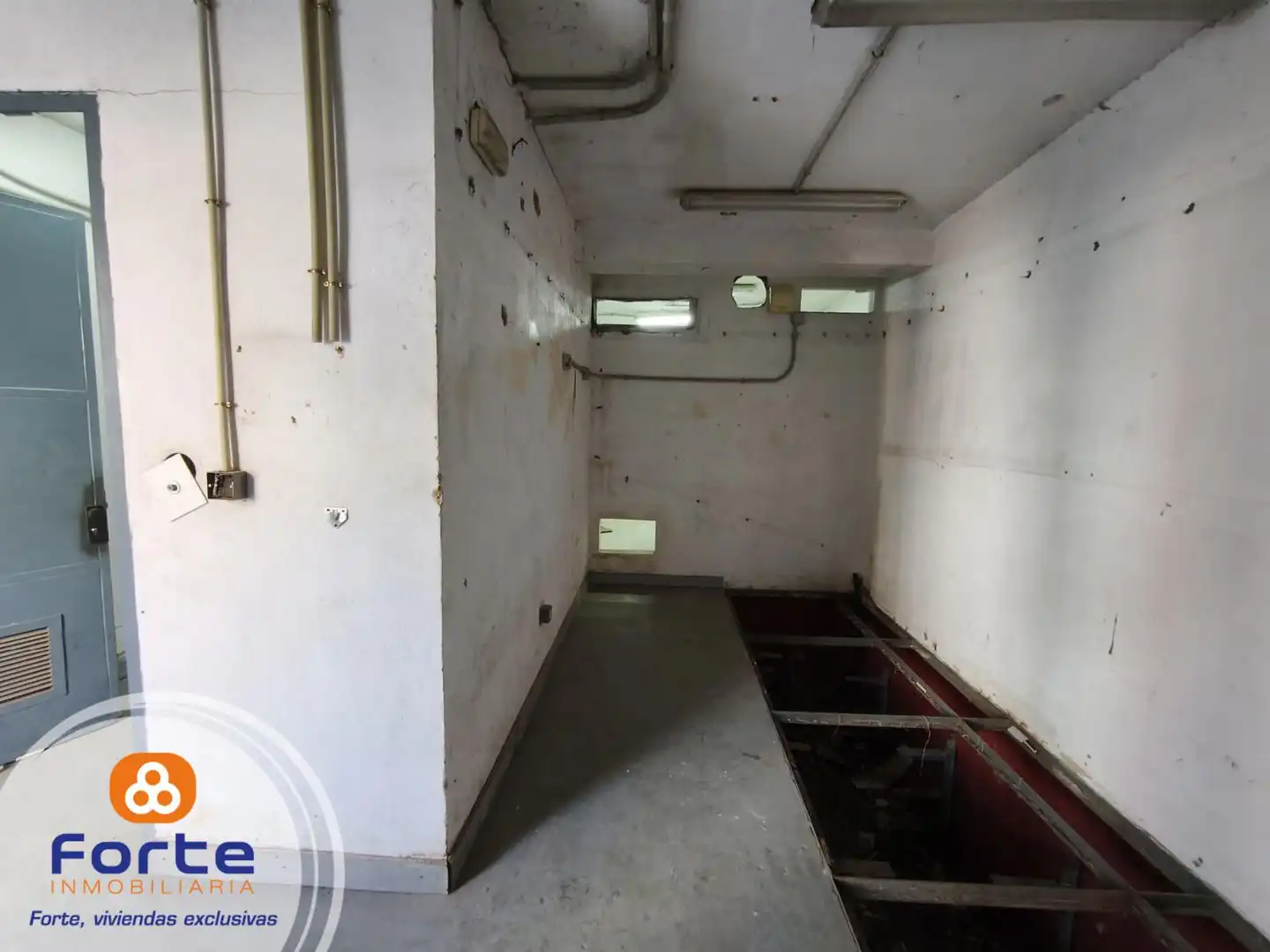 Local comercial en venda a Sur, imagen 3