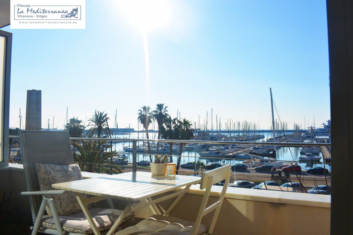 Terrace of Flat to rent in Vilanova i la Geltrú  with Air Conditioner, Heating and Balcony