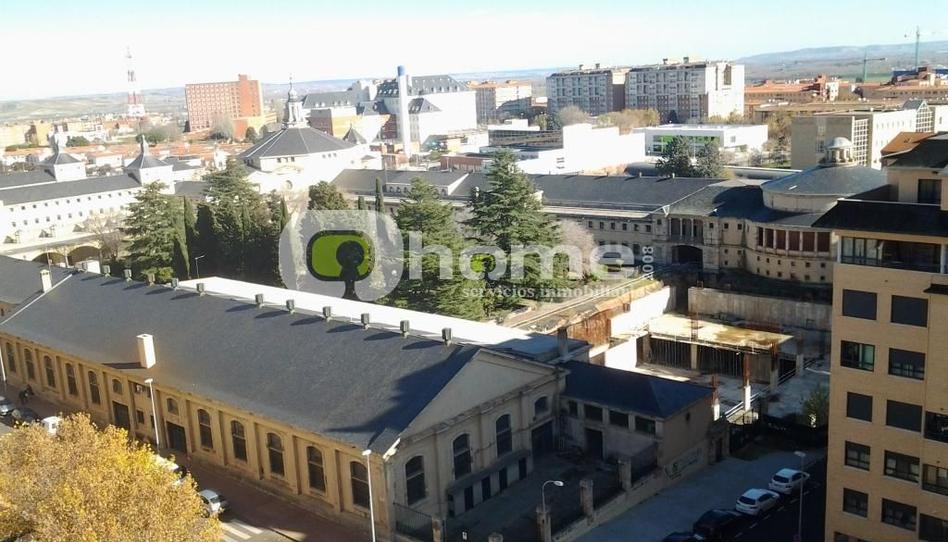 Foto 1 de Dúplex en venda a Calle Jiménez de Quesada, Las Viñas, Zamora