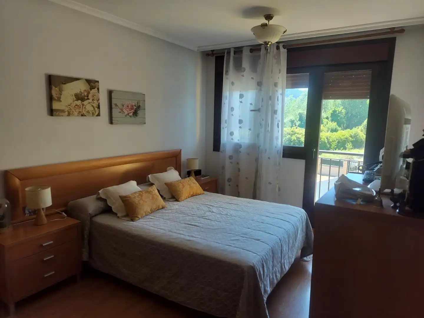 Dormitori de Casa adosada en venda en Ponferrada amb Calefacció