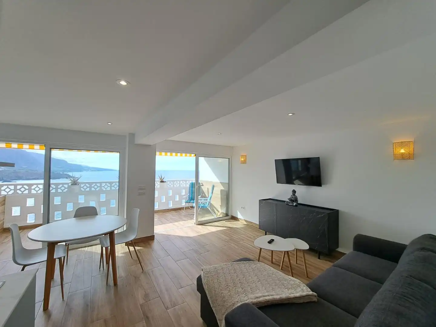 Sala de estar de Piso en venta en Los Realejos con Aire acondicionado, Terraza y Trastero