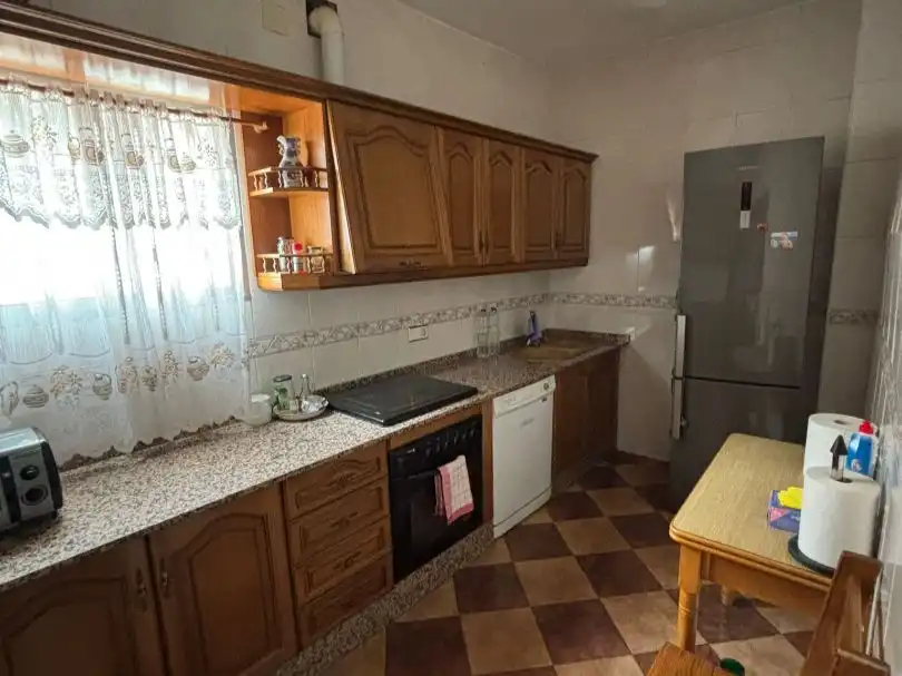Kitchen of Houses for sale in Montizón, Jaén
