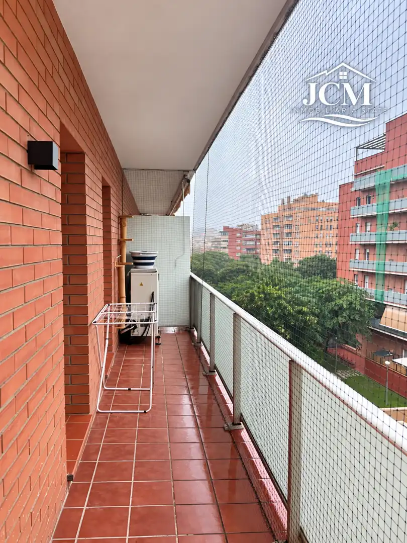 Balcony of Flat for sale in Llevant