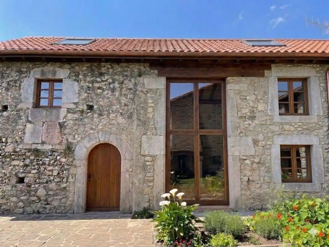 Vista exterior de Casa o chalet en venta en Llanes