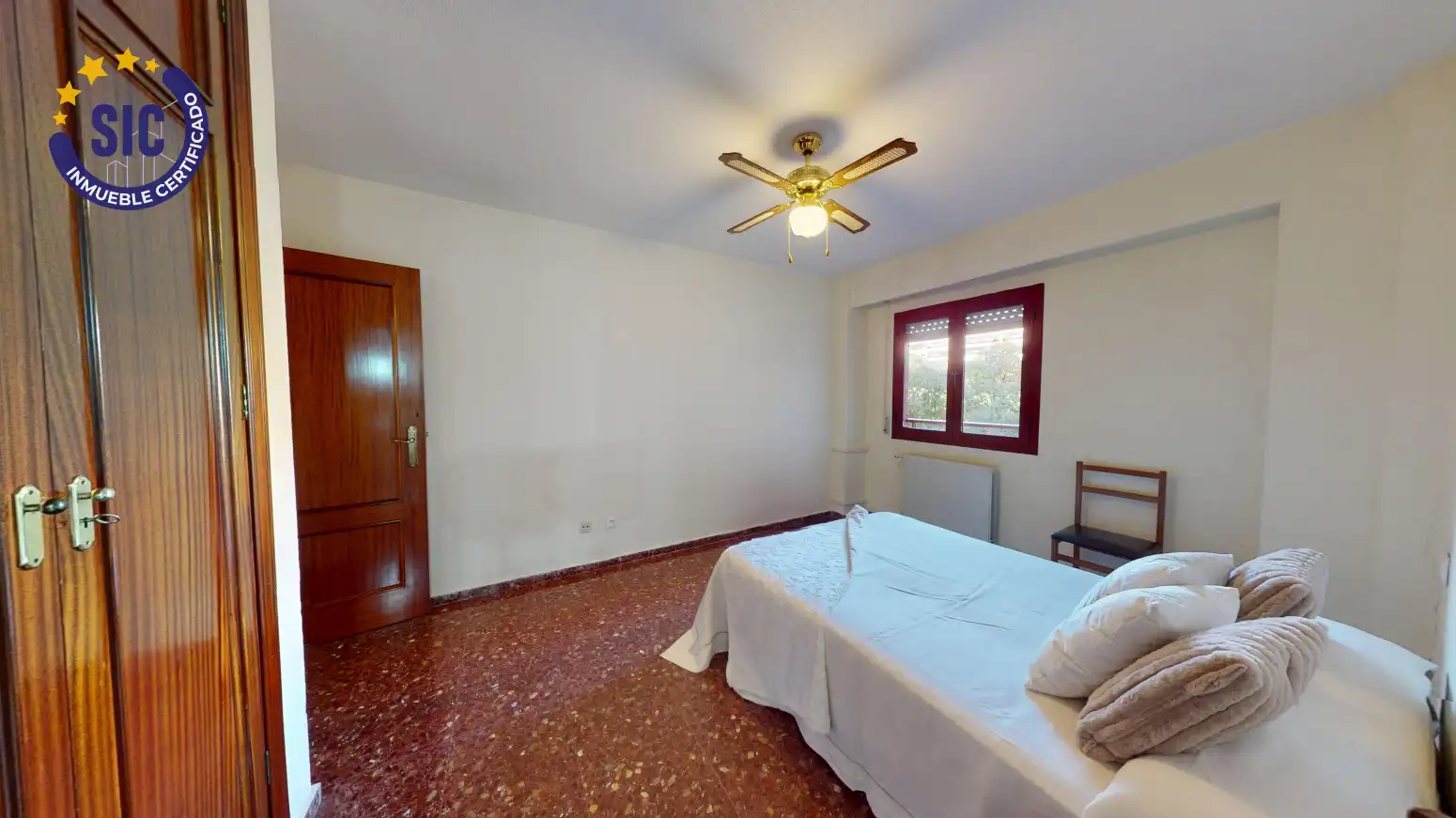 Habitación de Piso en venta en Valencia con Calefacción y Amueblado