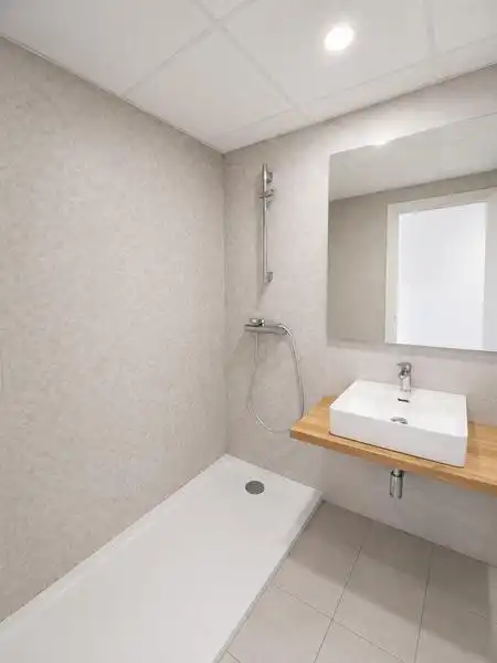 Baño de Ático en venta en Estepona con Aire acondicionado, Calefacción y Terraza