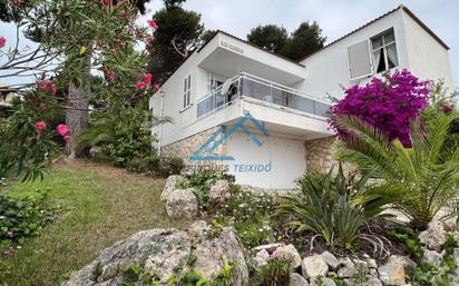 Vista exterior de Casa o xalet en venda en Salou amb Aire condicionat, Terrassa i Balcó