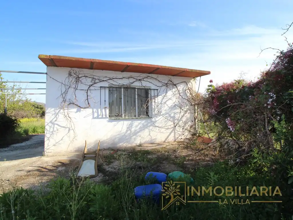 Vista exterior de Casa o xalet en venda en Alhaurín de la Torre amb Terrassa