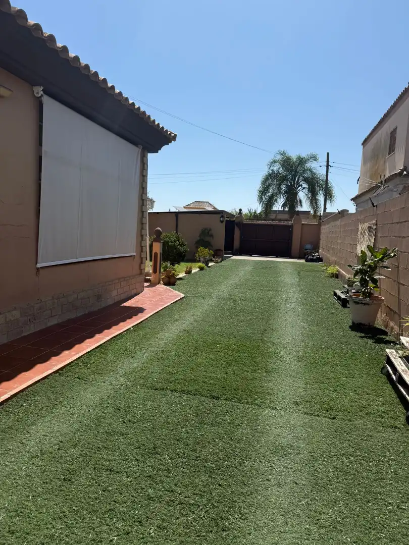 Garden of Houses for sale in El Puerto de Santa María  with Air Conditioner, Private garden and Storage room