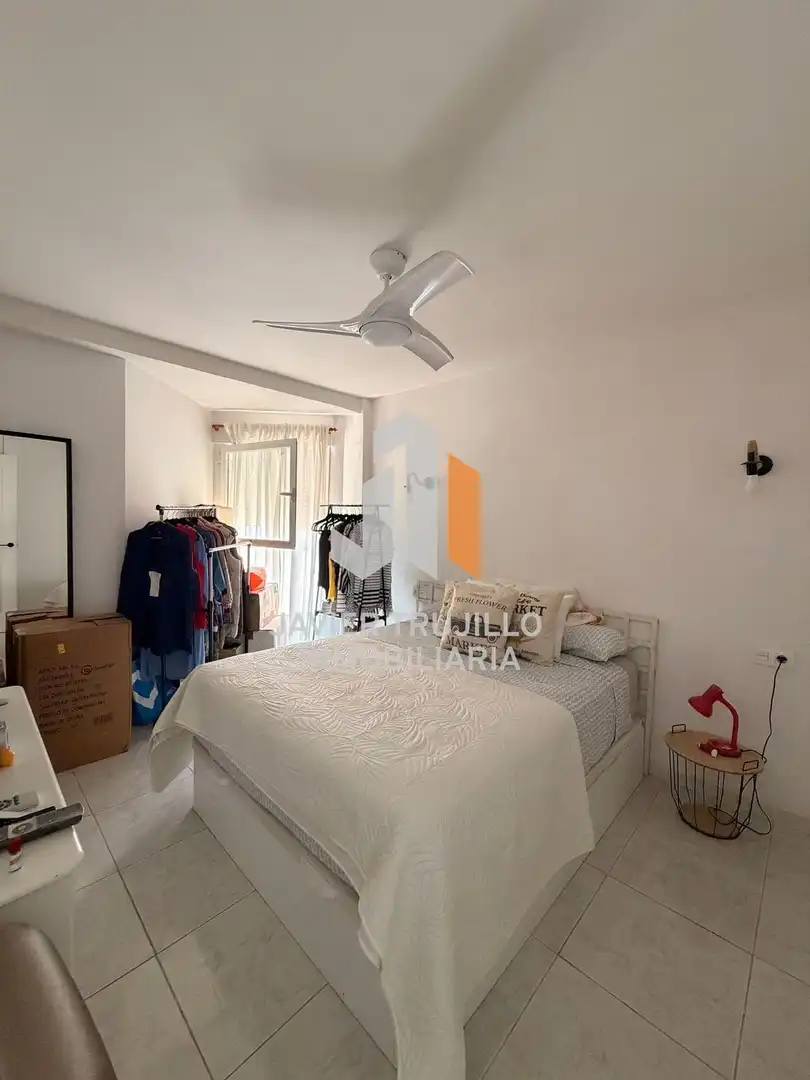 Habitación de Apartamento en venta en Vélez-Málaga con Piscina