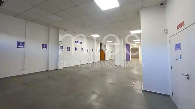 Local en venta en Valencia