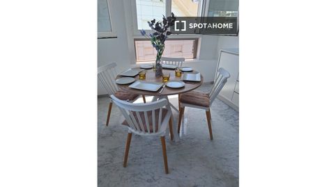 Foto 5 de Habitació a Rincón Alto, Benidorm
