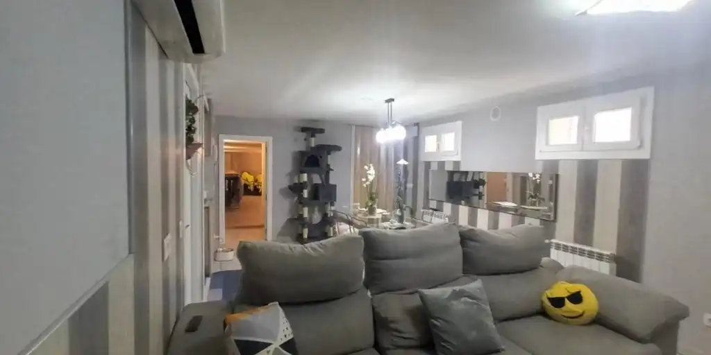 Living room of Duplexes for sale in Madrid  with Air Conditioner, Heating and Storage room