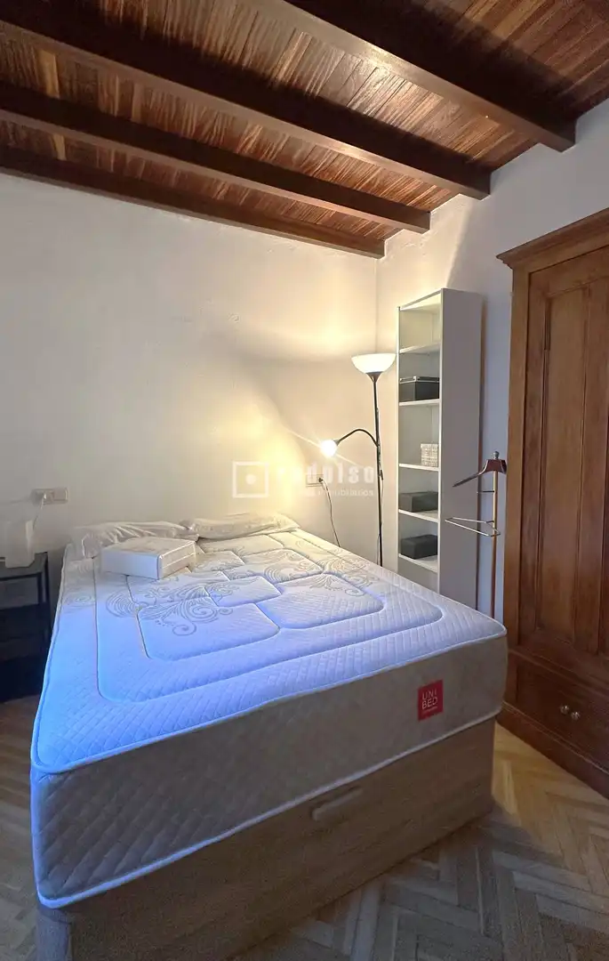 Dormitori de Pis de lloguer en Valladolid amb Aire condicionat, Calefacció i Parquet