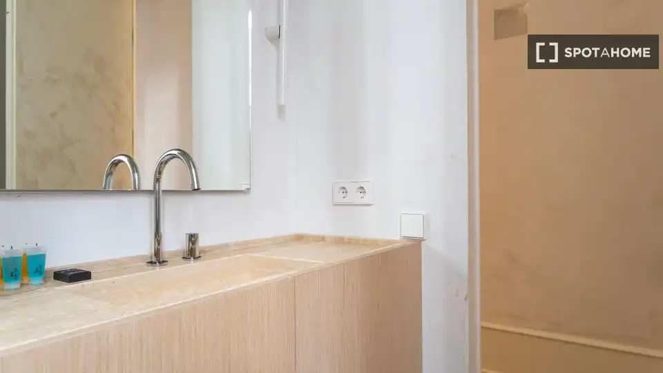 Habitación en Justicia - Chueca