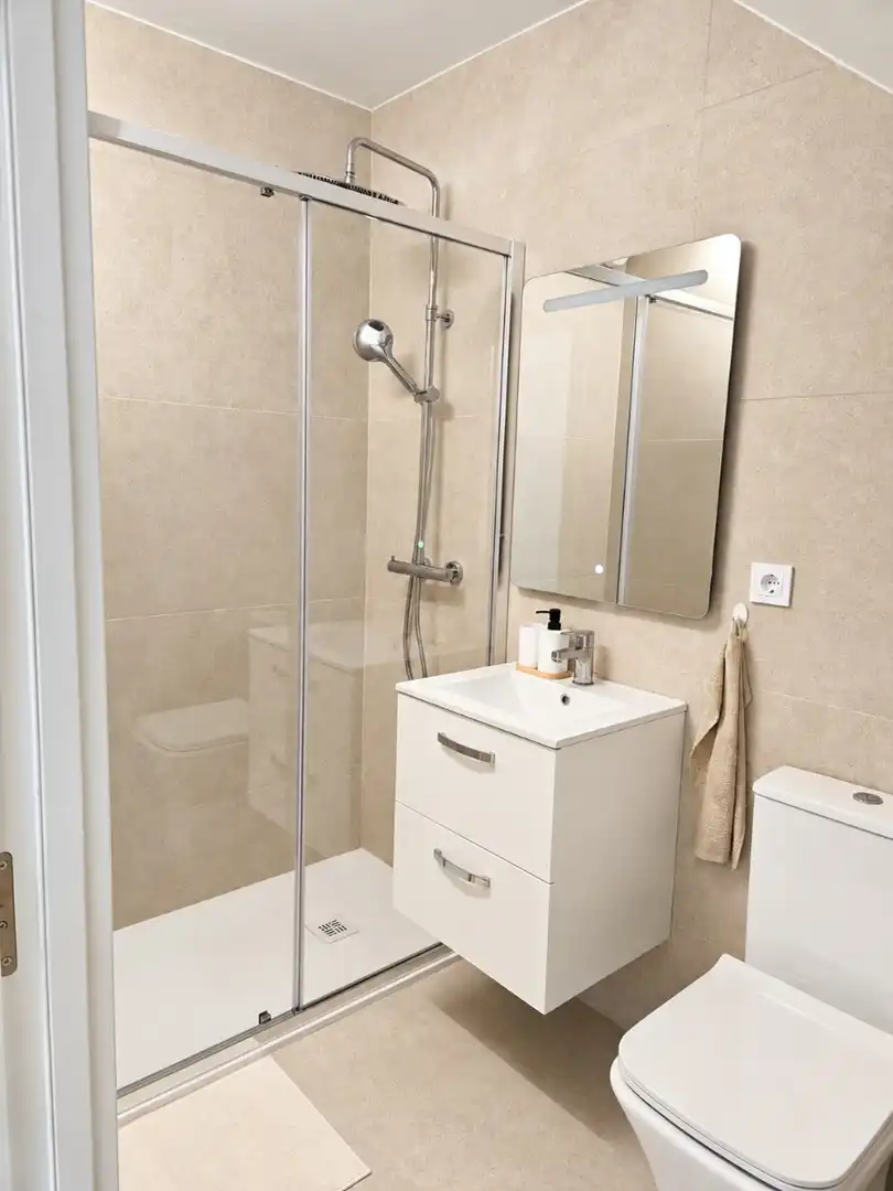 Apartment with pool to rent in Nueva Torrevieja - Aguas Nuevas, imagen 17