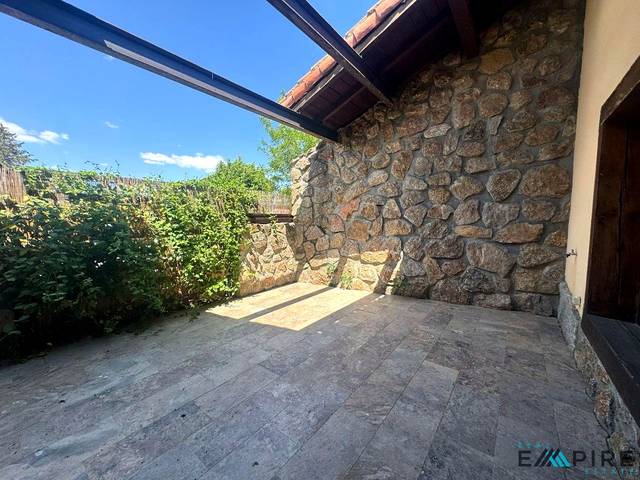 Casa adosada en Alquiler en De Leoncio Ciudad Morano en Ortigosa del Monte