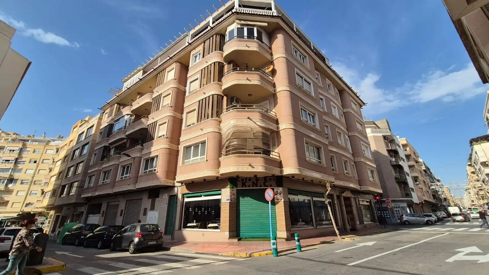 Vista exterior de Apartamento en venta en Torrevieja con Aire acondicionado, Jardín privado y Amueblado