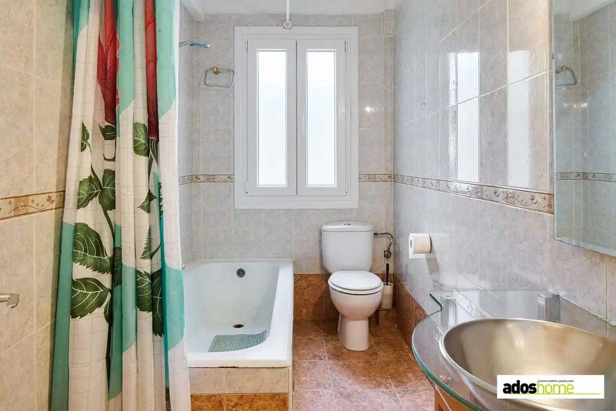 Baño de Piso en venta en Zarautz con Balcón
