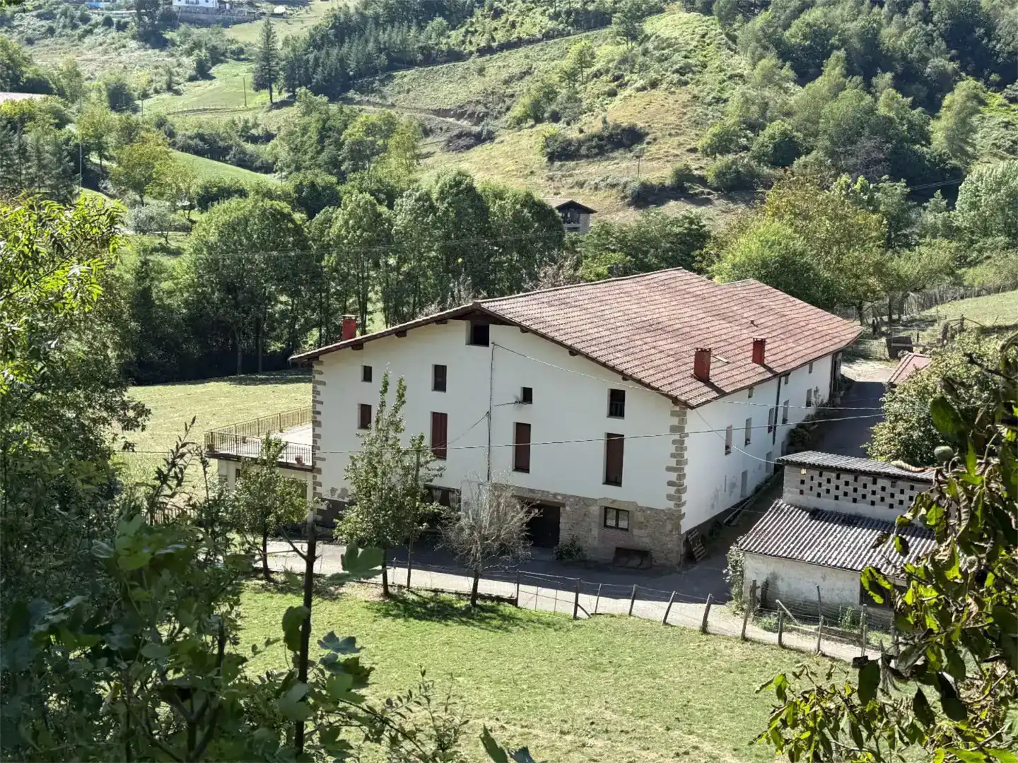 Vista exterior de Casa adosada en venda en Gabiria
