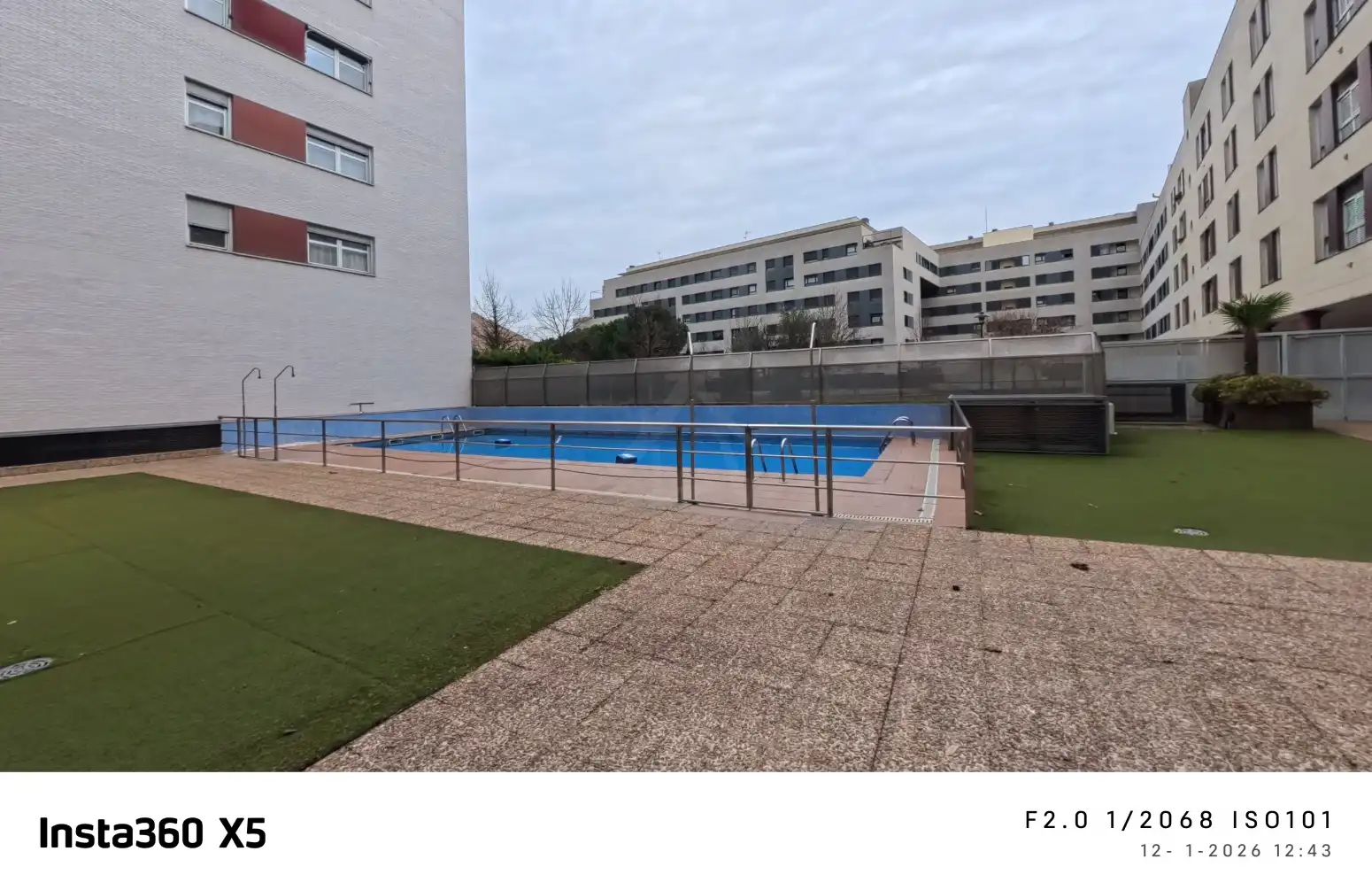Schwimmbecken von Wohnung zum Verkauf in  Logroño mit Heizung, Privatgarten und Parkett
