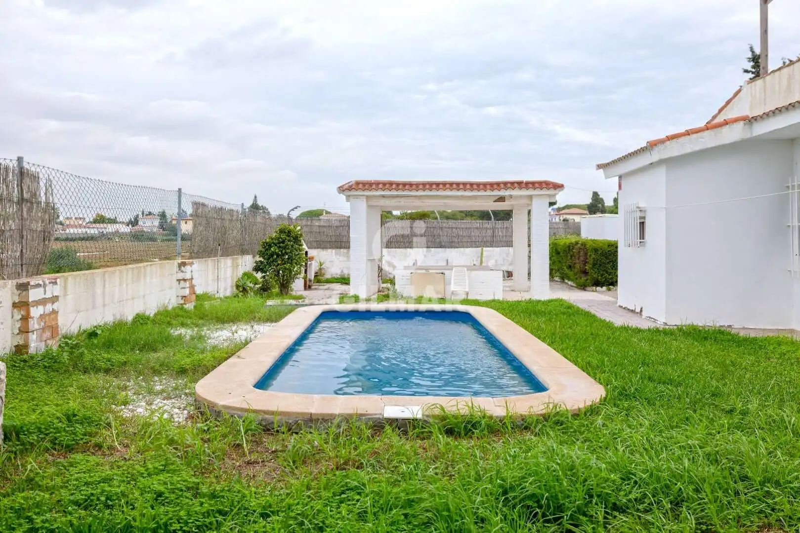 Piscina de Casa o xalet en venda en Chiclana de la Frontera amb Jardí privat i Piscina