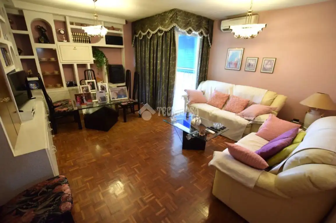 Living room of Flat for sale in Fuenlabrada