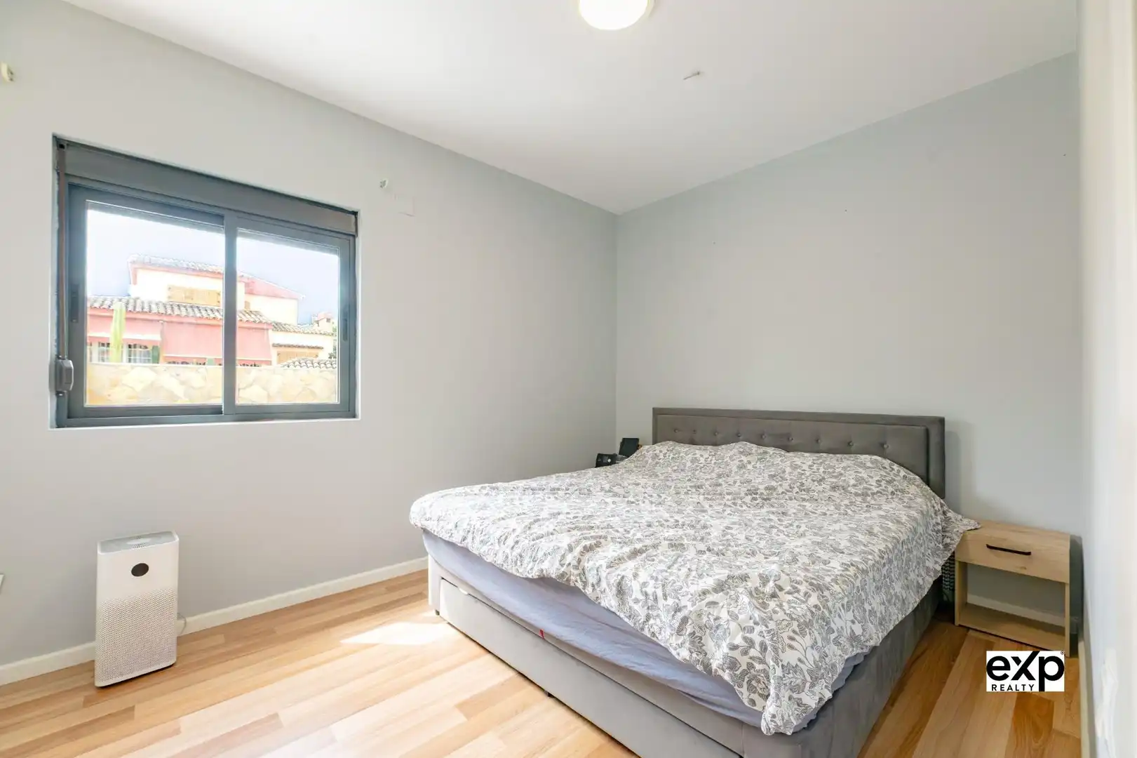 Habitación de Casa o chalet en venta en L'Eliana con Aire acondicionado, Calefacción y Jardín privado