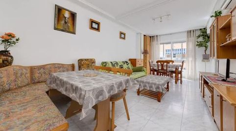 Foto 4 de Apartamento de alquiler en Zona Playa de los Locos, Torrevieja