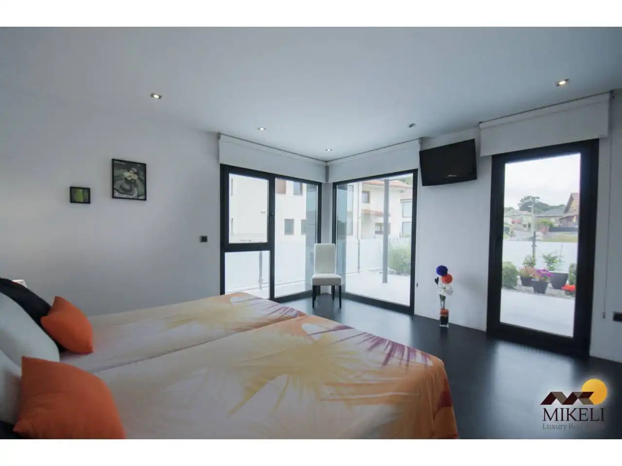 Habitación de Casa o chalet en venta en Santa Cruz de Bezana con Calefacción, Jardín privado y Terraza
