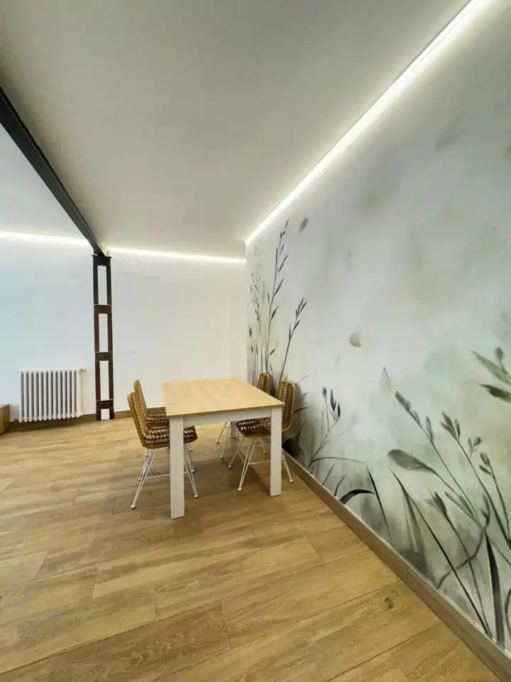 Comedor de Piso para compartir en Segovia con Calefacción, Terraza y Amueblado