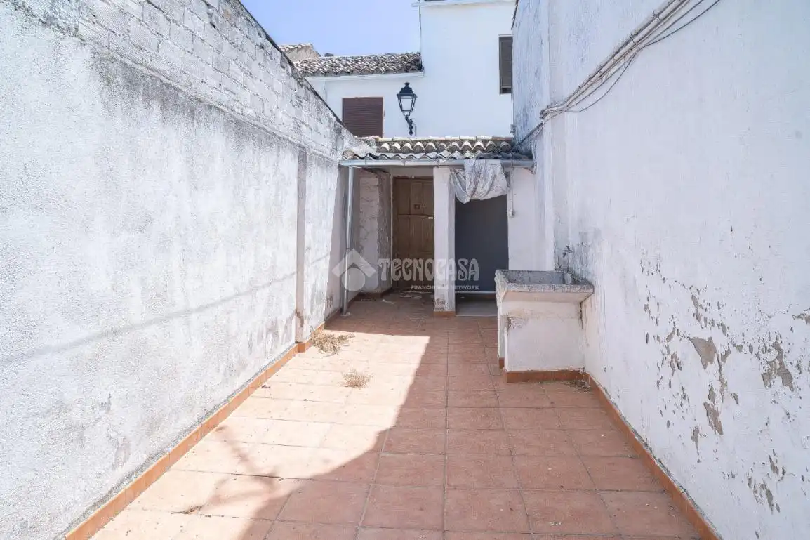 Detached homes for sale in Sabiote