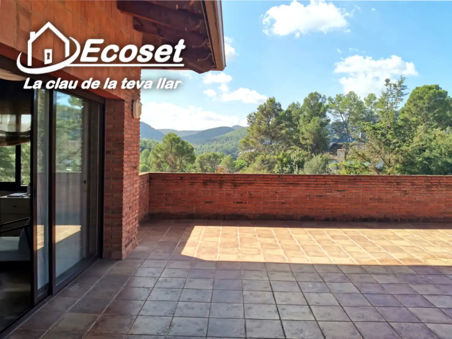 Terrace of Houses for sale in Corbera de Llobregat  with Heating, Private garden and Parquet flooring