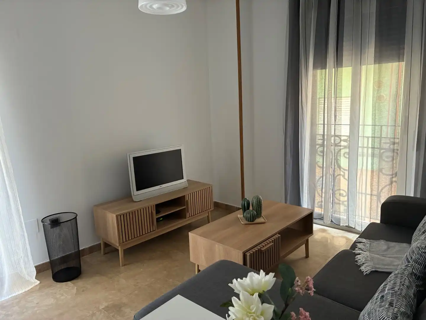 Sala de estar de Apartamento de alquiler en Murcia con Aire acondicionado, Calefacción y Amueblado