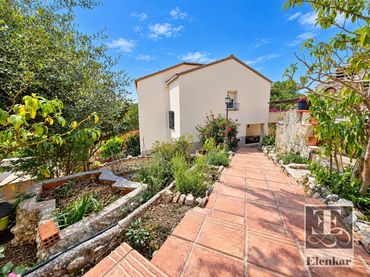 Villa in vendita a Tomas Breton