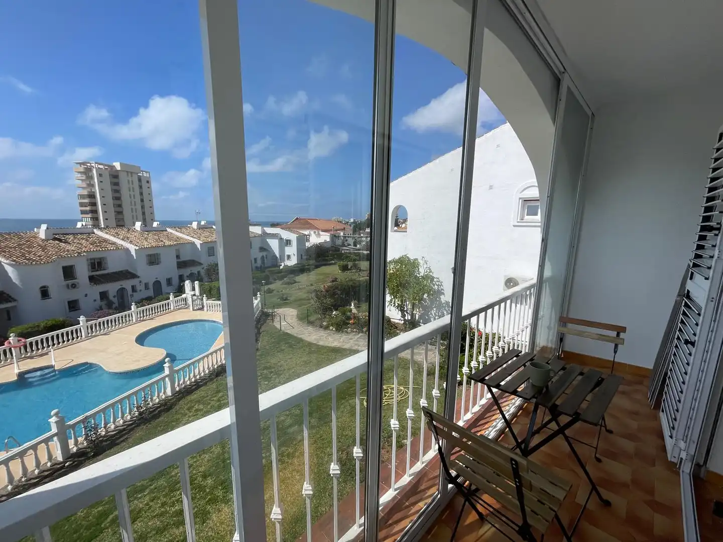 Außenansicht von Maisonette zum Verkauf in Mijas mit Klimaanlage, Terrasse und Möbliert