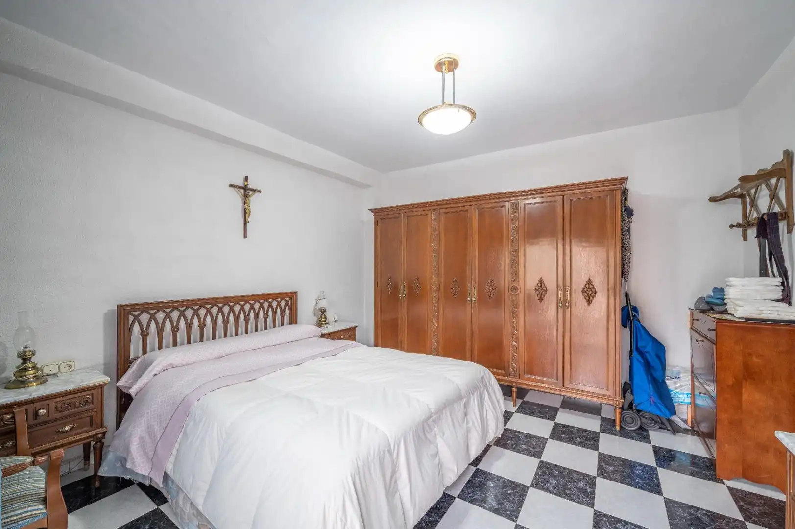 Flat for sale in Calle Santa Clara, Barrio de Zaidín