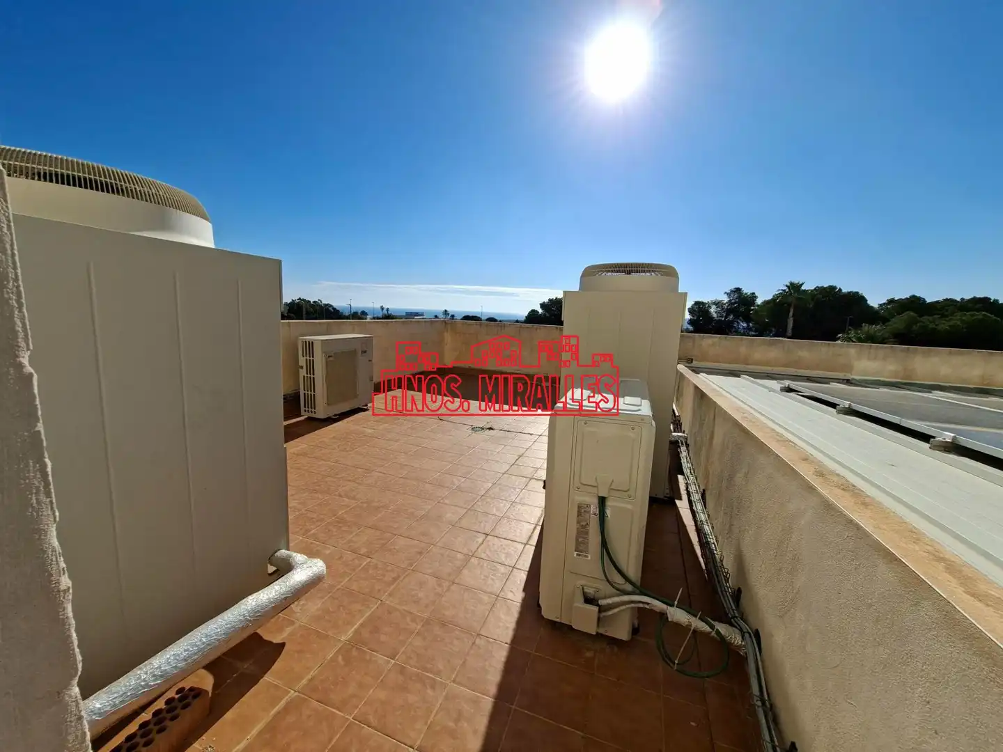 Vista exterior de Oficina de alquiler en Elche / Elx con Aire acondicionado