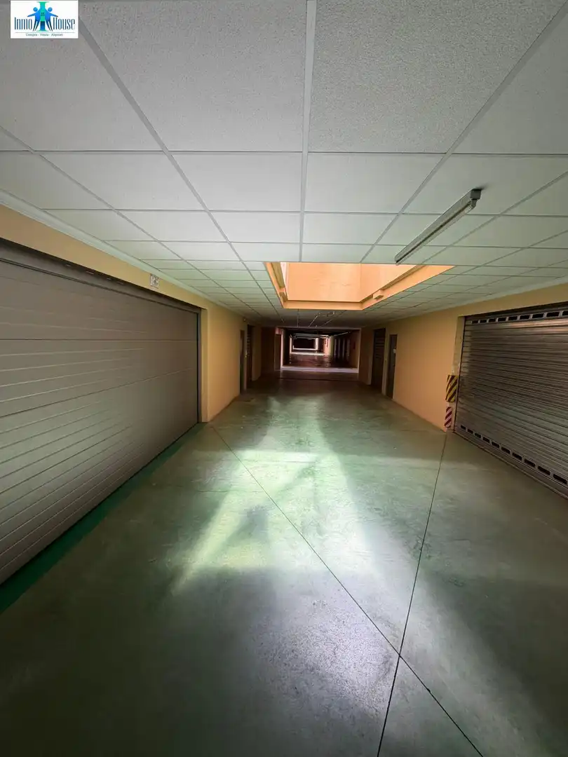 Parking of Detached homes for sale in Albacete  with Air Conditioner, Heating and Private garden