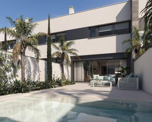 Exterior view of Single-family semi-detached for sale in  Granada Capital  with Terrace and Swimming Pool