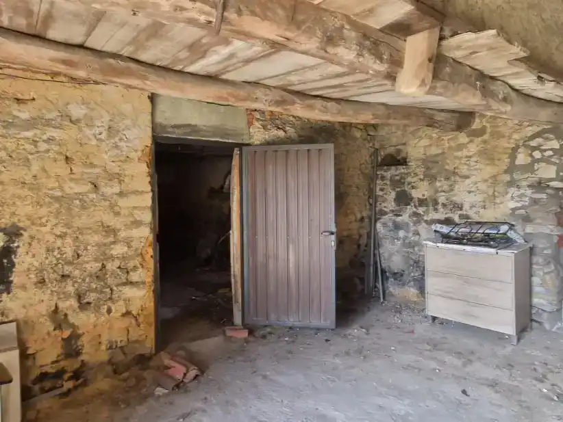 Finca rústica en venda en La Robla  amb Parquet